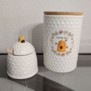 White Honeycomb Tea Jar with Wood Lid And Honey Pot